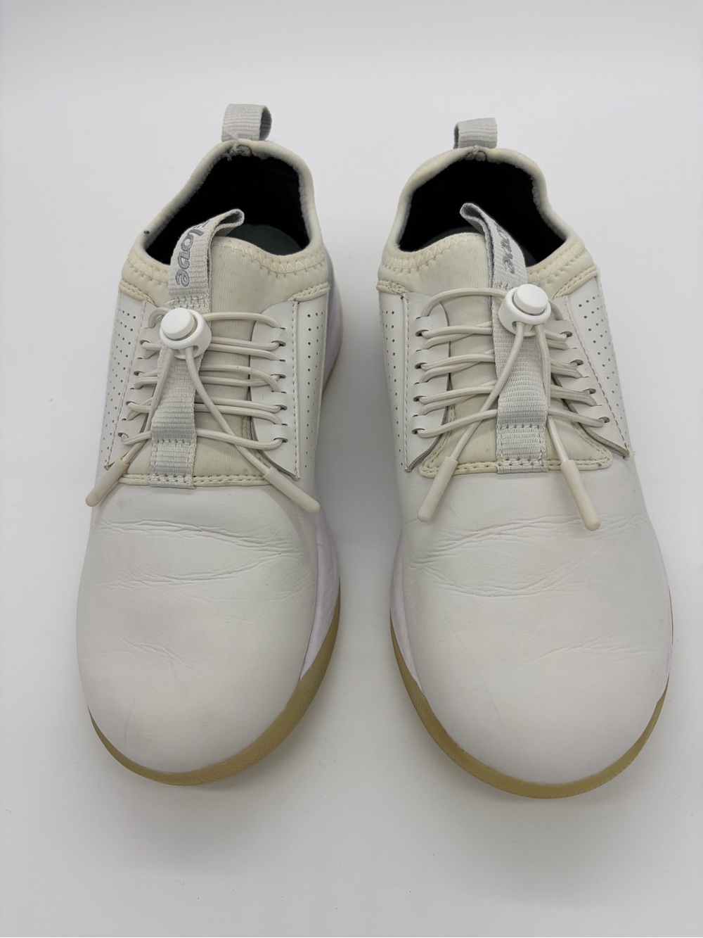 Clove Women's White Slip-On Lace-Toggle Sneakers - Size 7